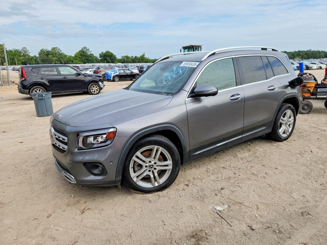 W1N4M4HBXLW056377 · 2020 MERCEDES-BENZ GLB