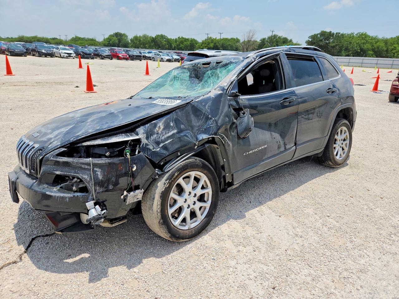 1C4PJLCB6JD558956 · 2018 JEEP CHEROKEE