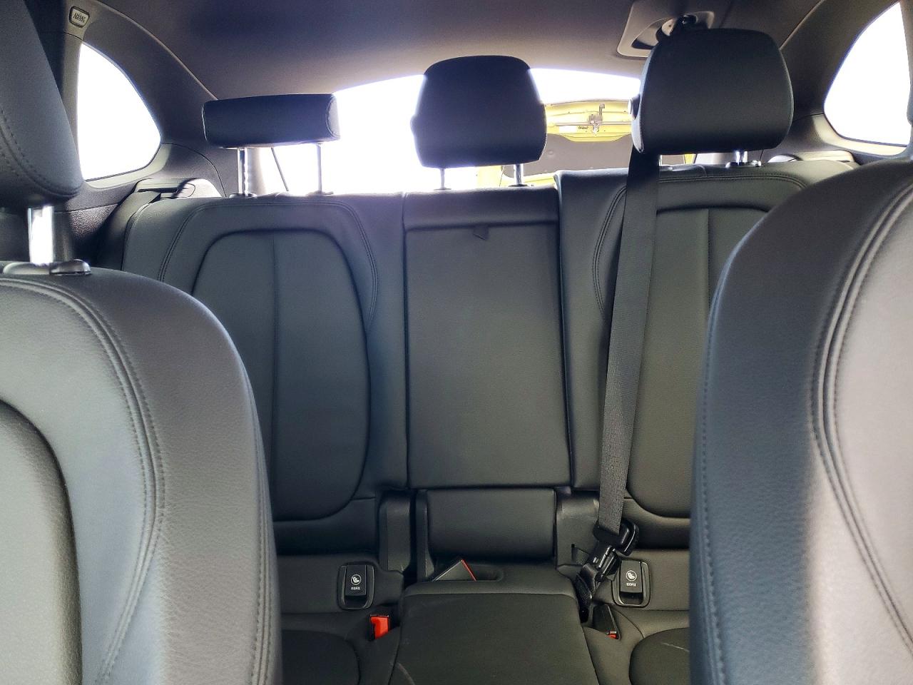 WBXHU7C32J5H39726 · 2018 BMW X1 · 10/13