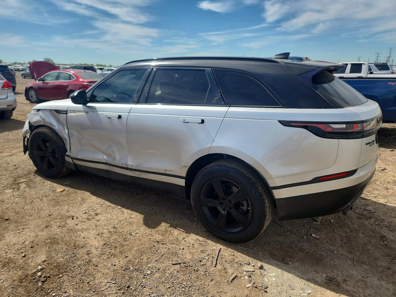 SALYB2EX8KA210415 · 2019 LAND ROVER RANGE ROVER VELAR · 2/12