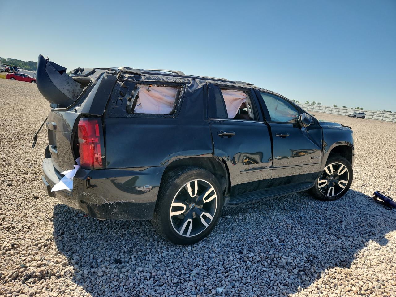 1GNSCCKJ7JR220022 · 2018 CHEVROLET TAHOE · 3/13