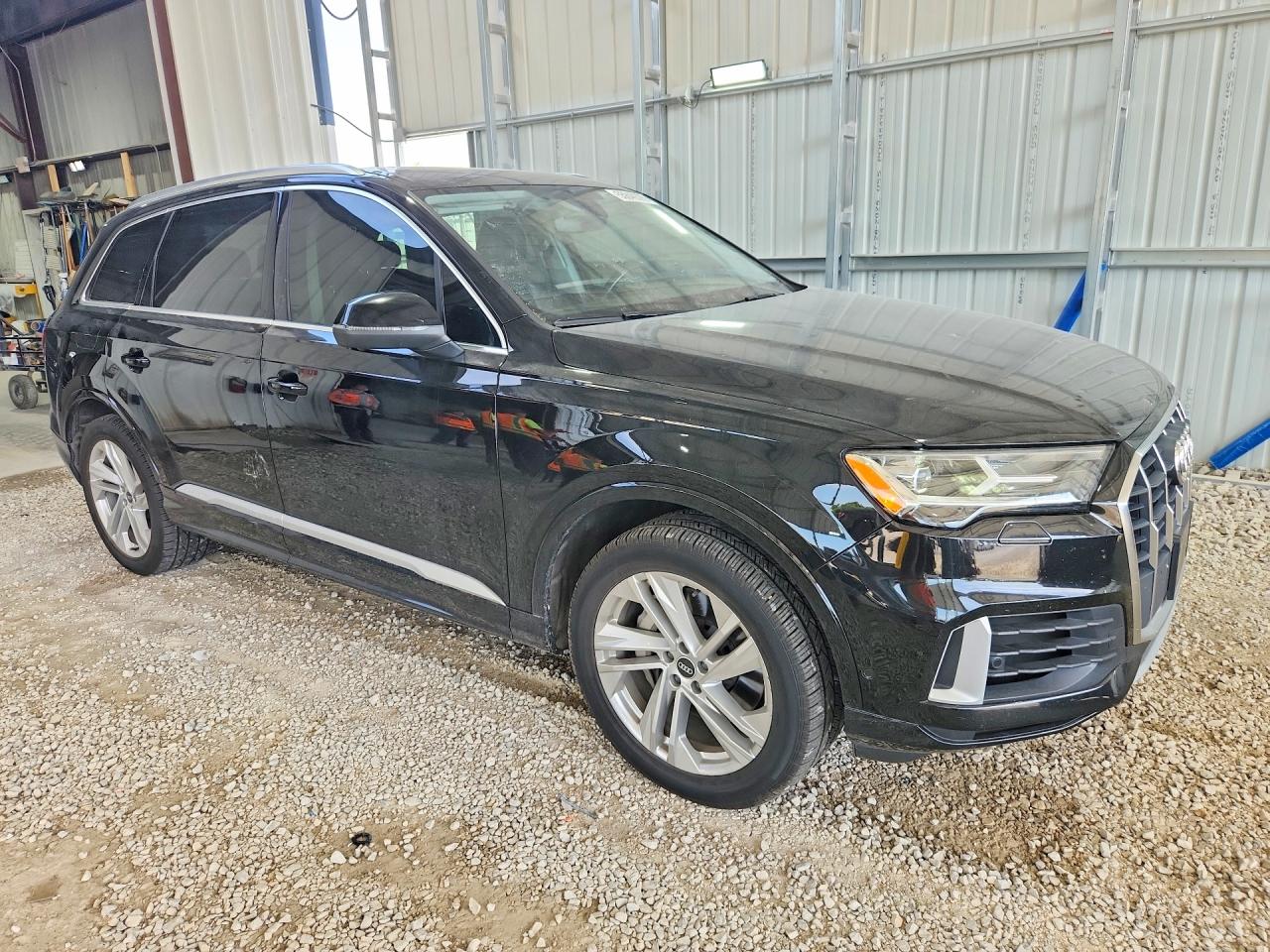 WA1LXAF79MD021344 · 2021 AUDI Q7 · 4/13