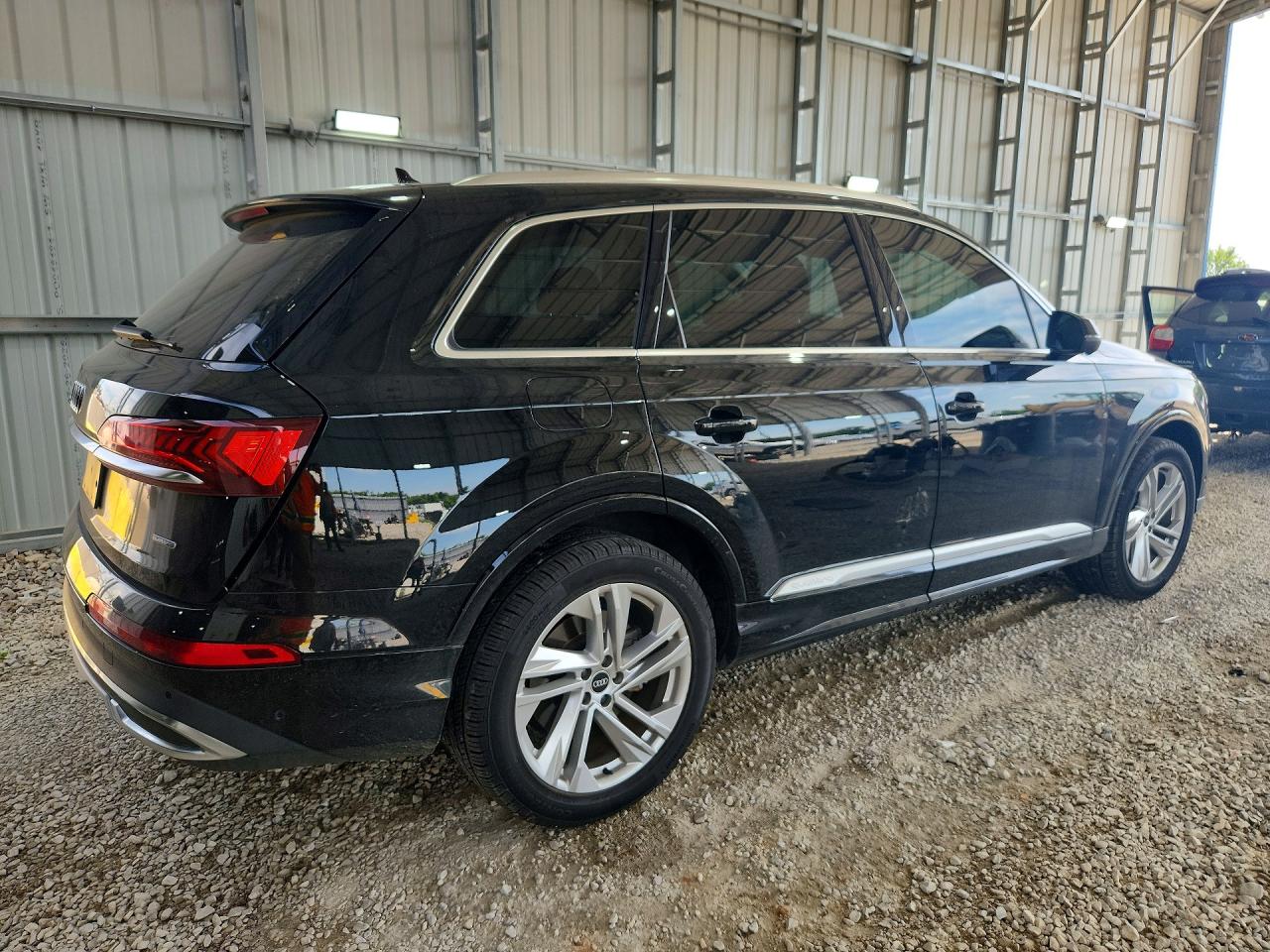WA1LXAF79MD021344 · 2021 AUDI Q7 · 3/13
