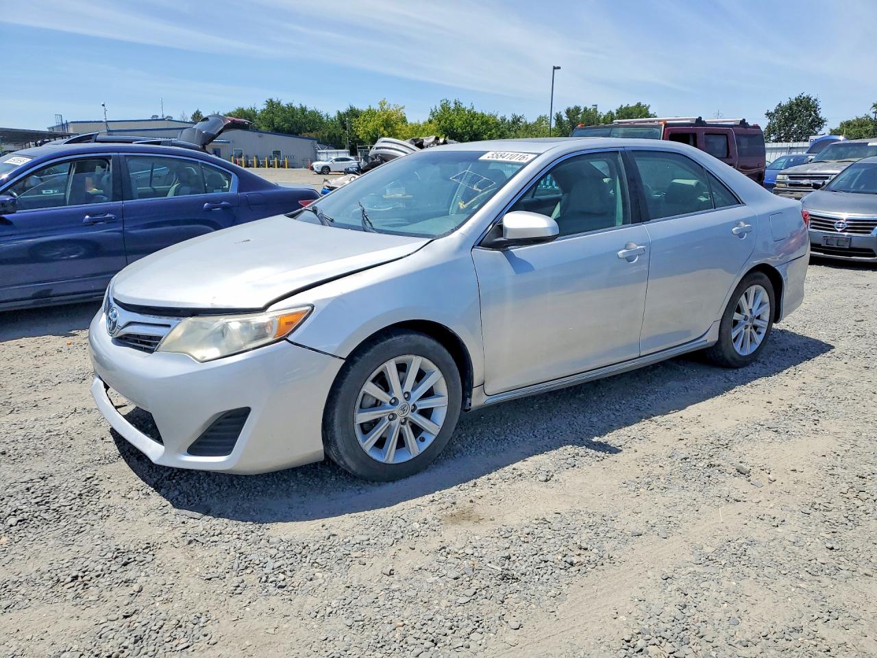 4T1BD1FK0DU086562 · 2013 TOYOTA CAMRY HYBRID