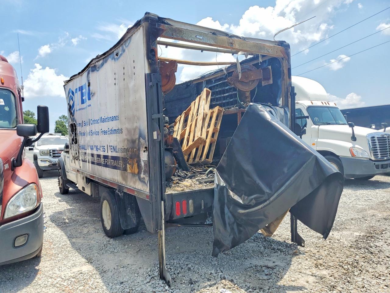 1FDUF5GT5HEC72440 · 2017 FORD F550 · 2/12