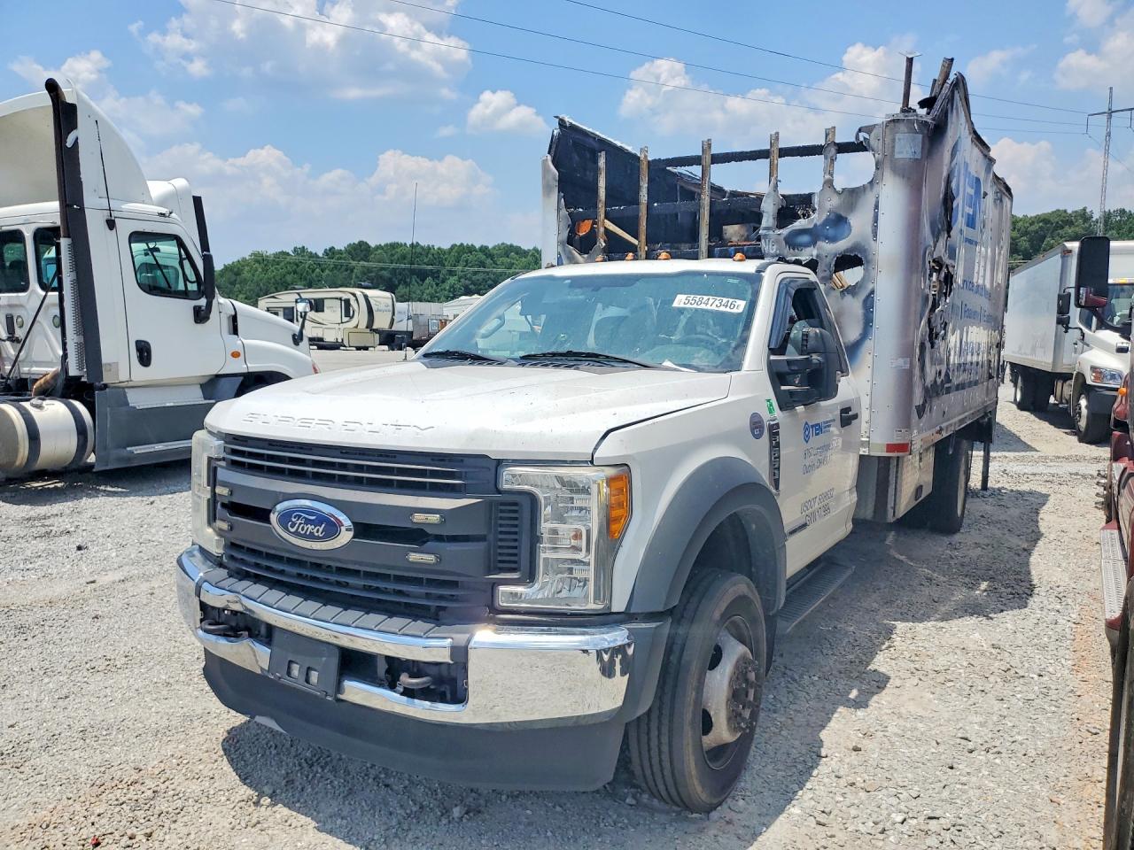 2017 FORD F550