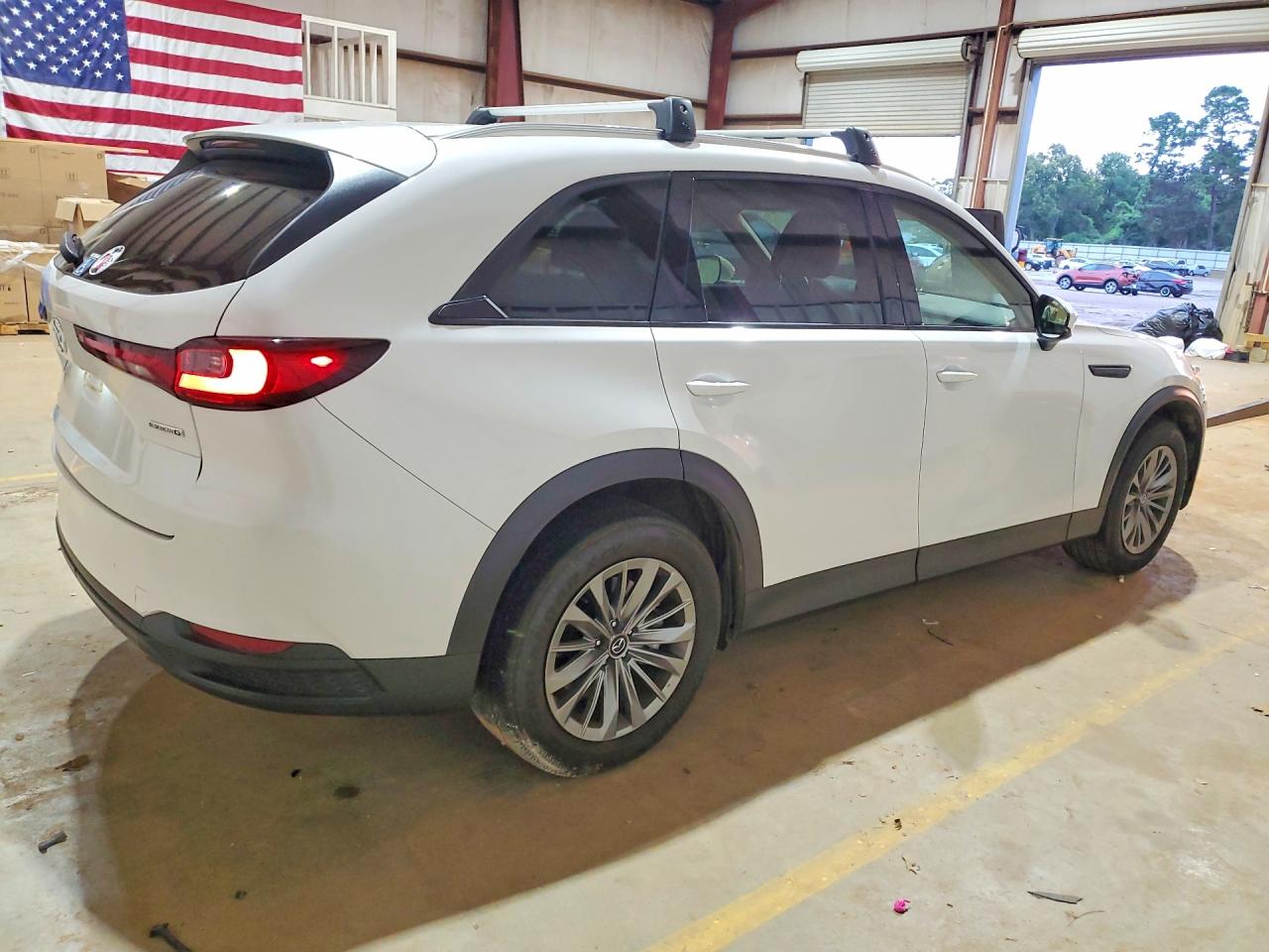 JM3KKBHDXR1171200 · 2024 MAZDA CX-90 · 3/13