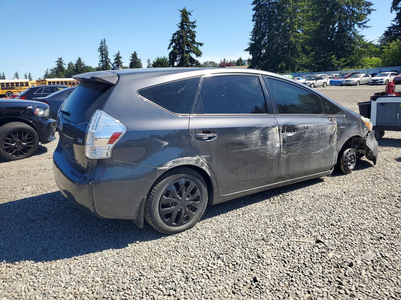 JTDZN3EU9D3266286 · 2013 TOYOTA PRIUS V · 3/12