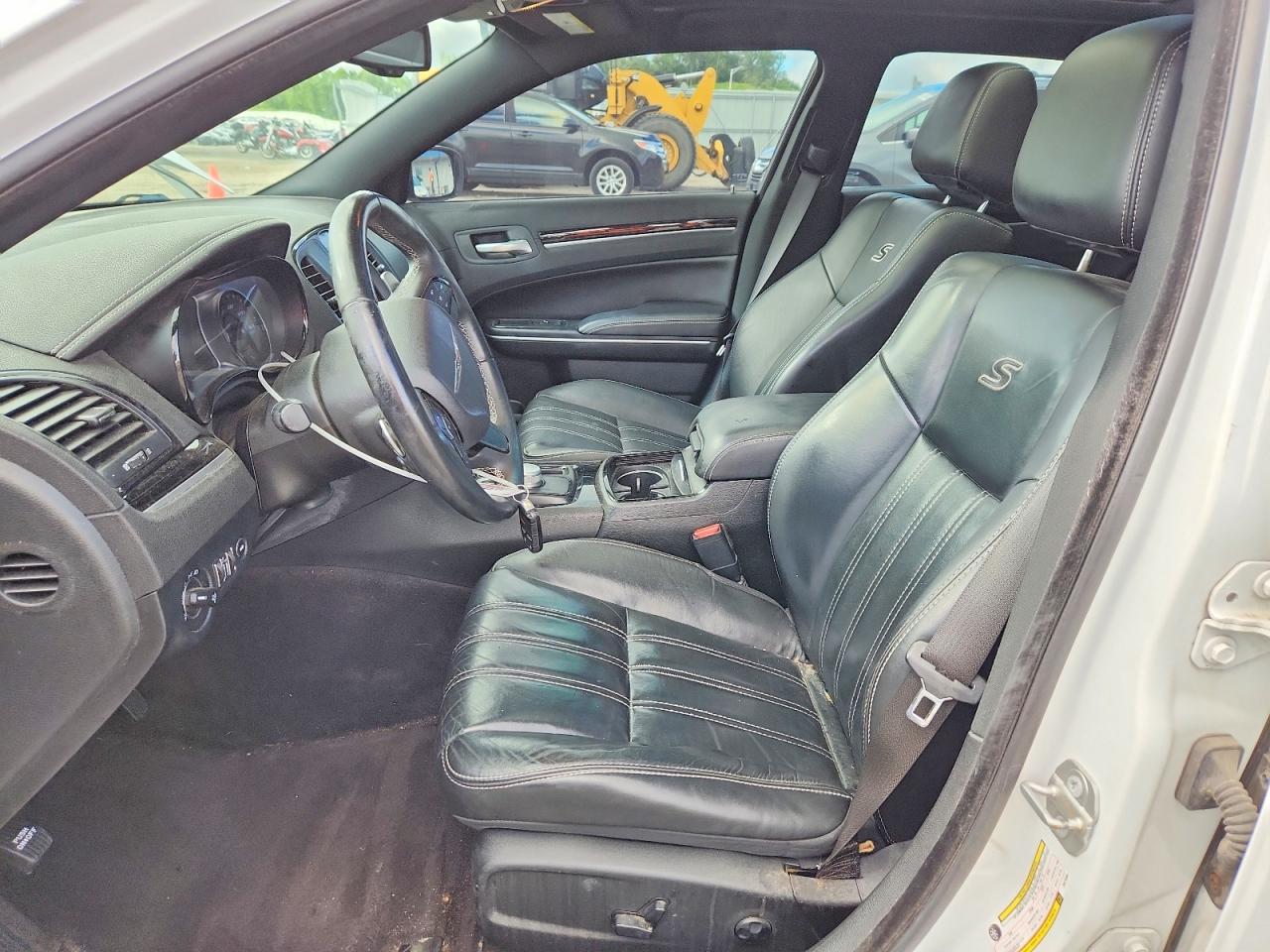 2C3CCABG0JH274580 · 2018 CHRYSLER 300 · 7/12