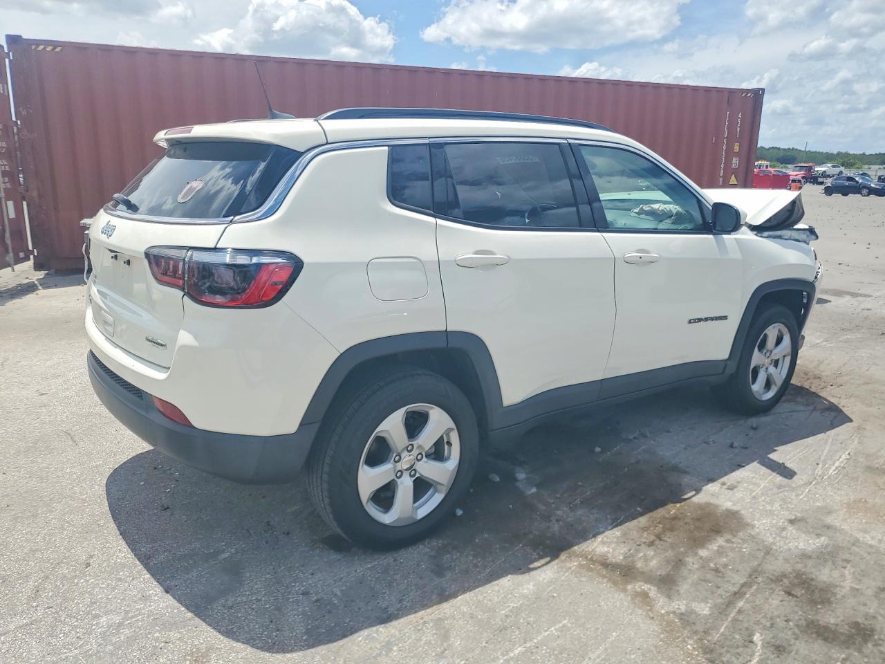 3C4NJDBB8MT544005 · 2021 JEEP COMPASS · 3/13