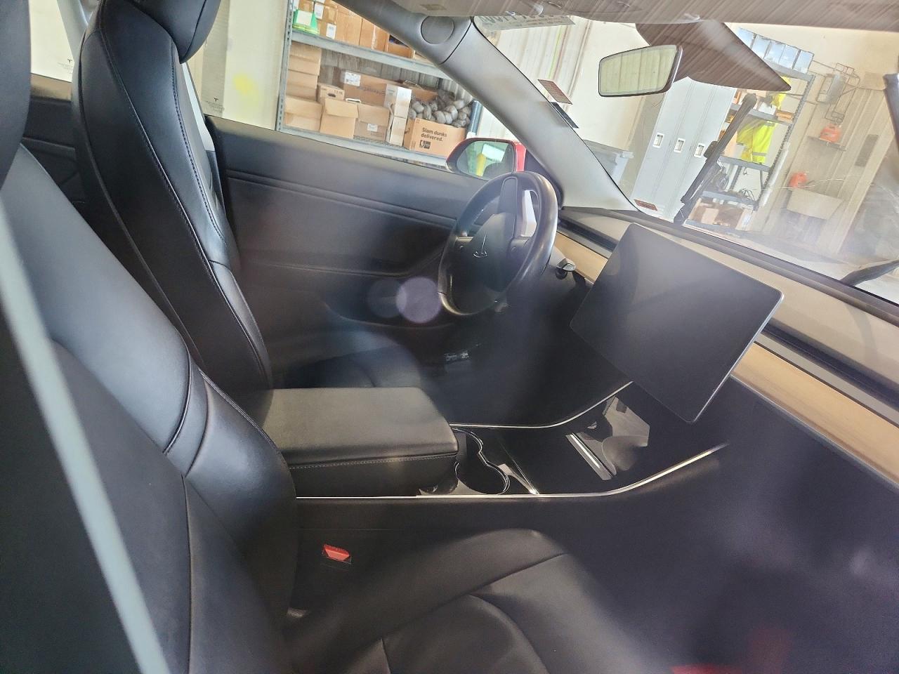5YJ3E1EA7JF006256 · 2018 TESLA 3 · 8/11