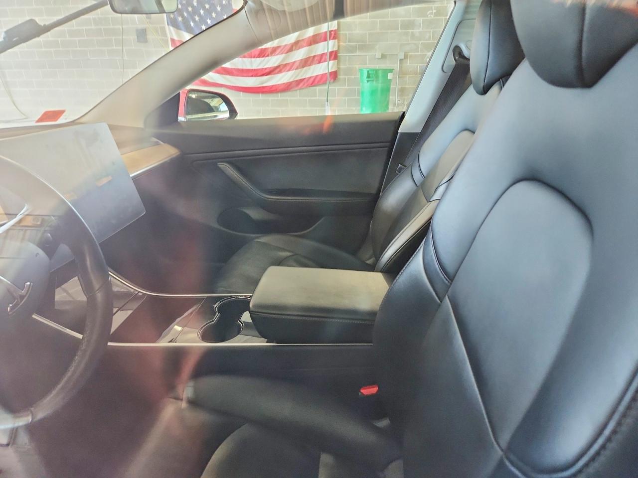5YJ3E1EA7JF006256 · 2018 TESLA 3 · 7/11