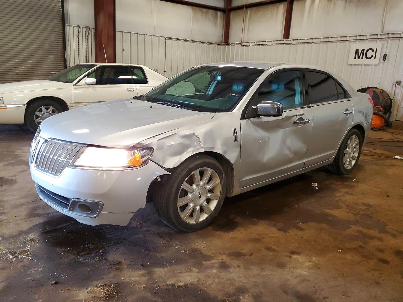 3LNHL2GC7CR830612 · 2012 LINCOLN MKZ