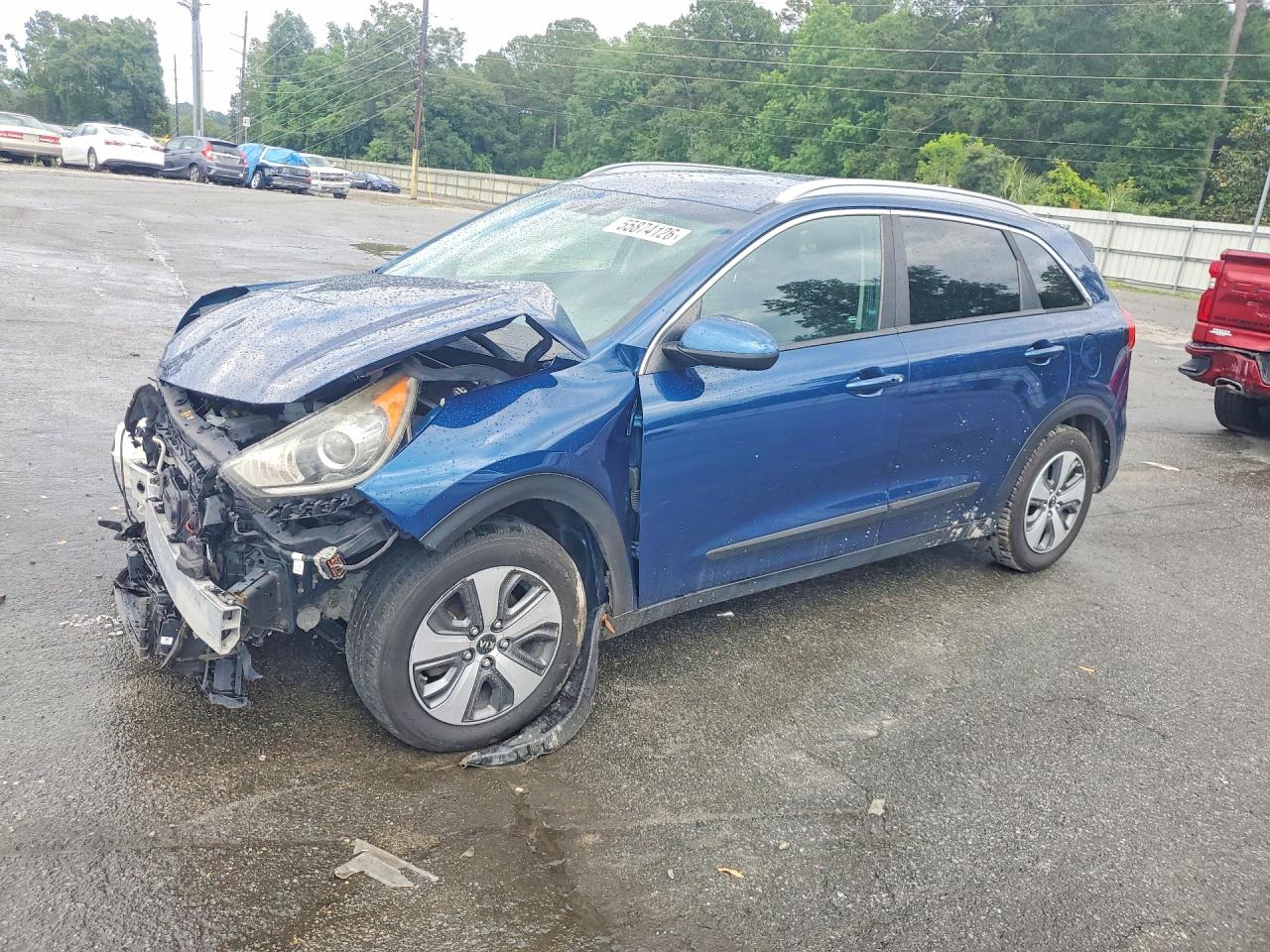 KNDCB3LC4J5211141 · 2018 KIA NIRO