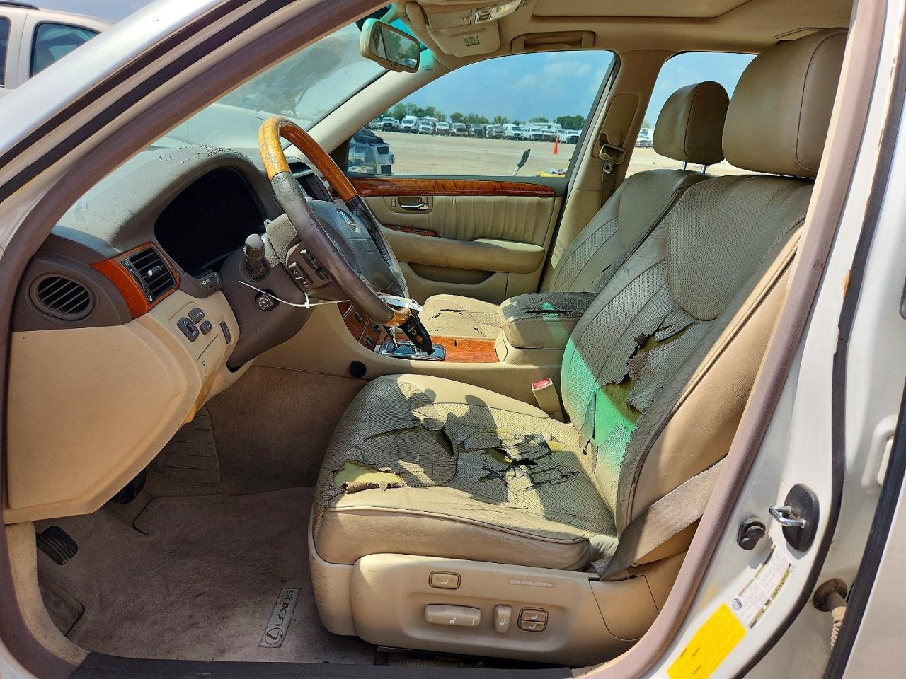 JTHBN36F640162324 · 2004 LEXUS LS · 7/12