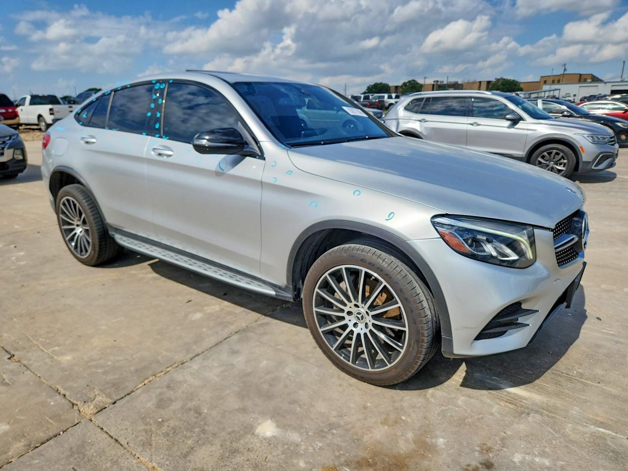 WDC0J4KB7KF667998 · 2019 MERCEDES-BENZ GLC COUPE · 4/12