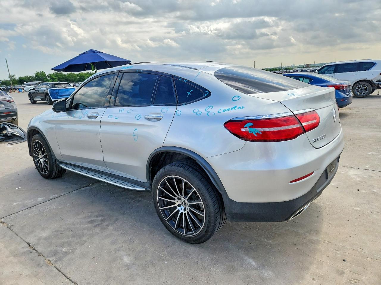 WDC0J4KB7KF667998 · 2019 MERCEDES-BENZ GLC COUPE · 2/12