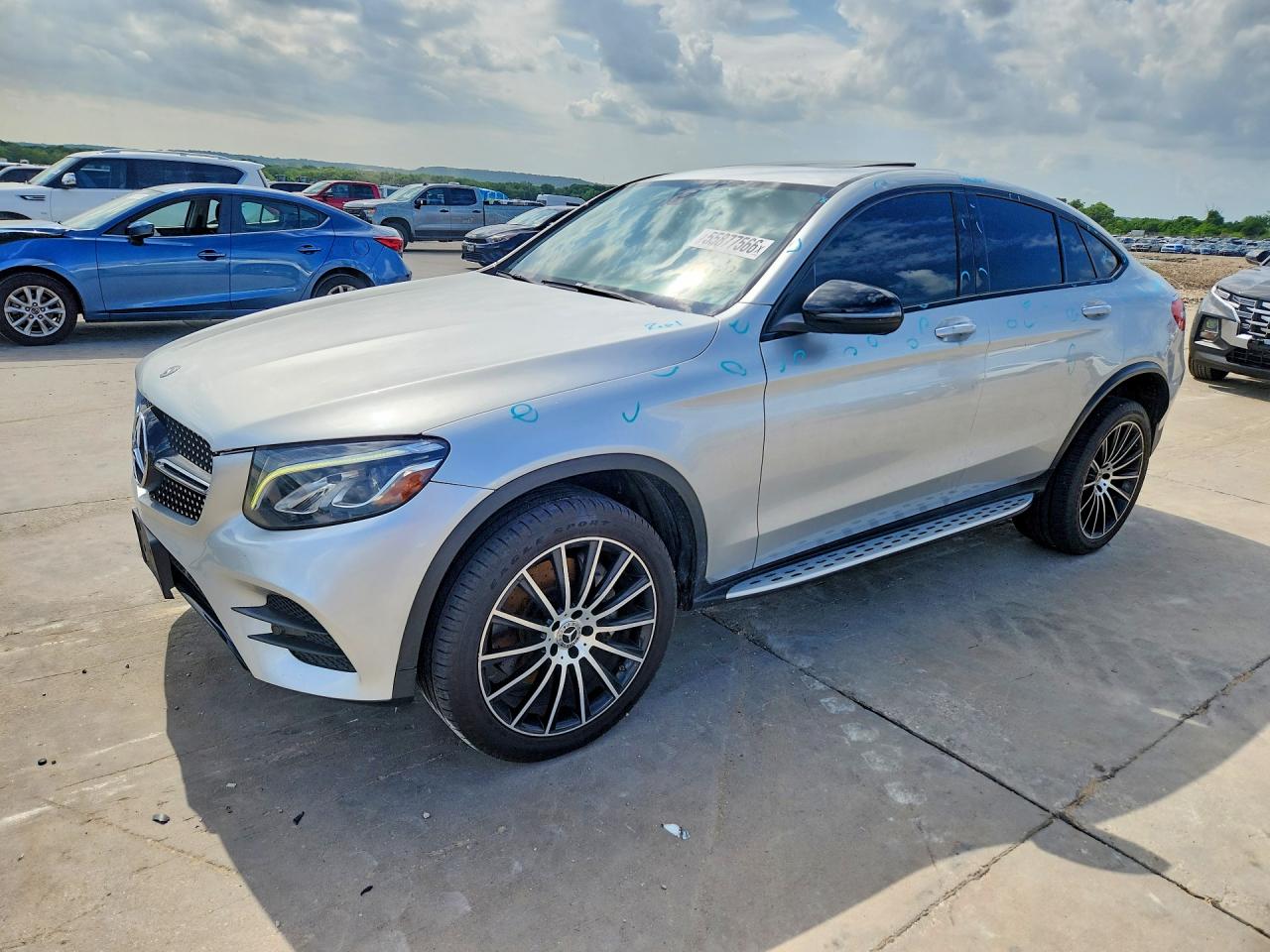 WDC0J4KB7KF667998 · 2019 MERCEDES-BENZ GLC COUPE