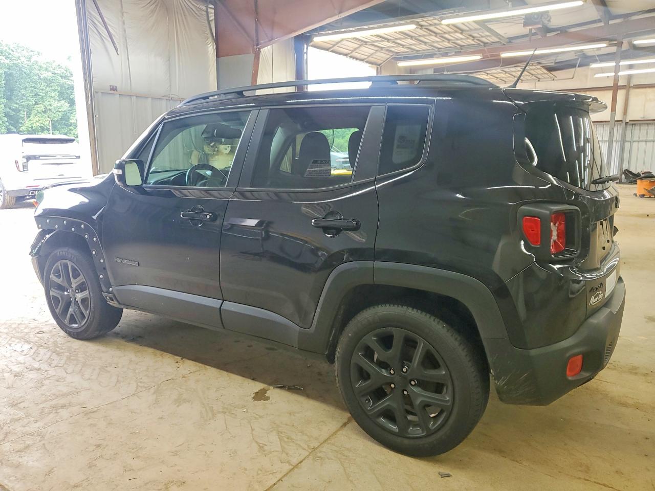 ZACCJBBT1GPC89195 · 2016 JEEP RENEGADE · 2/13
