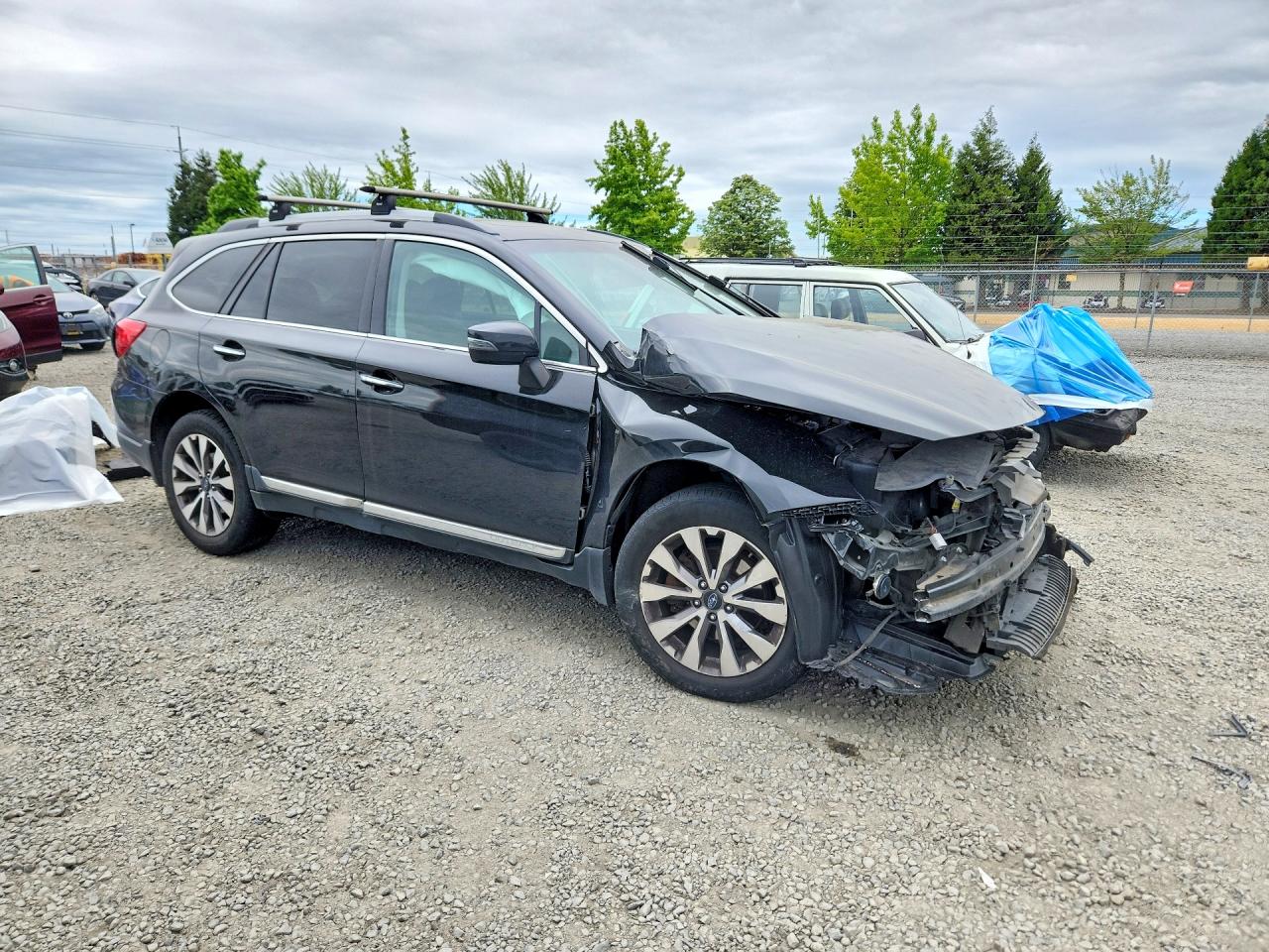 4S4BSETCXH3436480 · 2017 SUBARU OUTBACK · 4/14