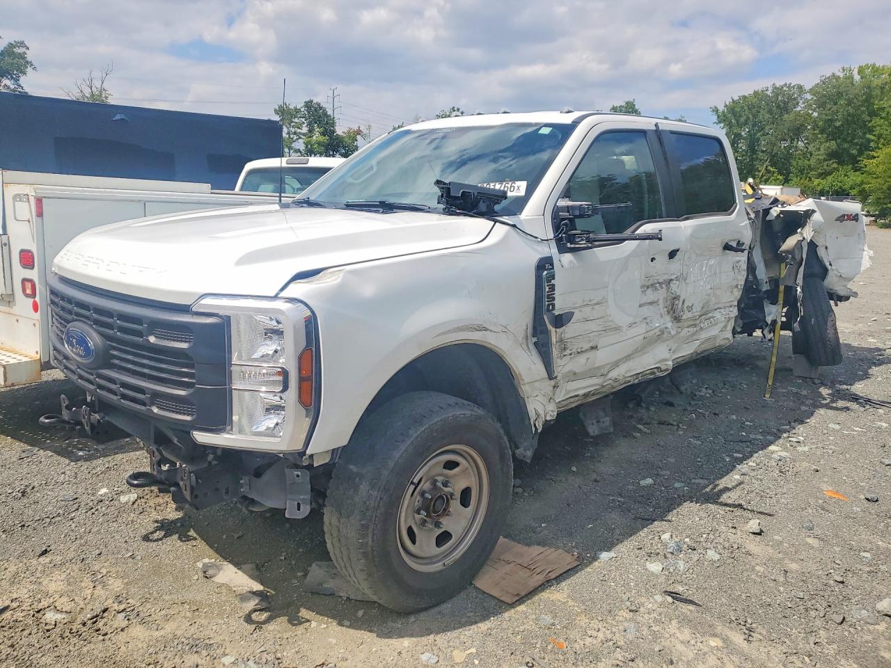 1FT8W3BA9REE74277 · 2024 FORD F350