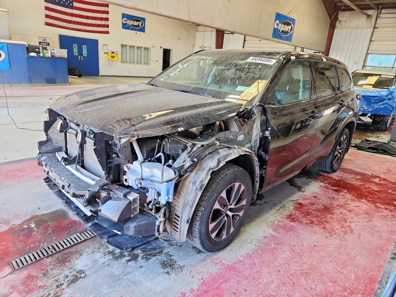 5TDGZRBH2NS573935 · 2022 TOYOTA HIGHLANDER