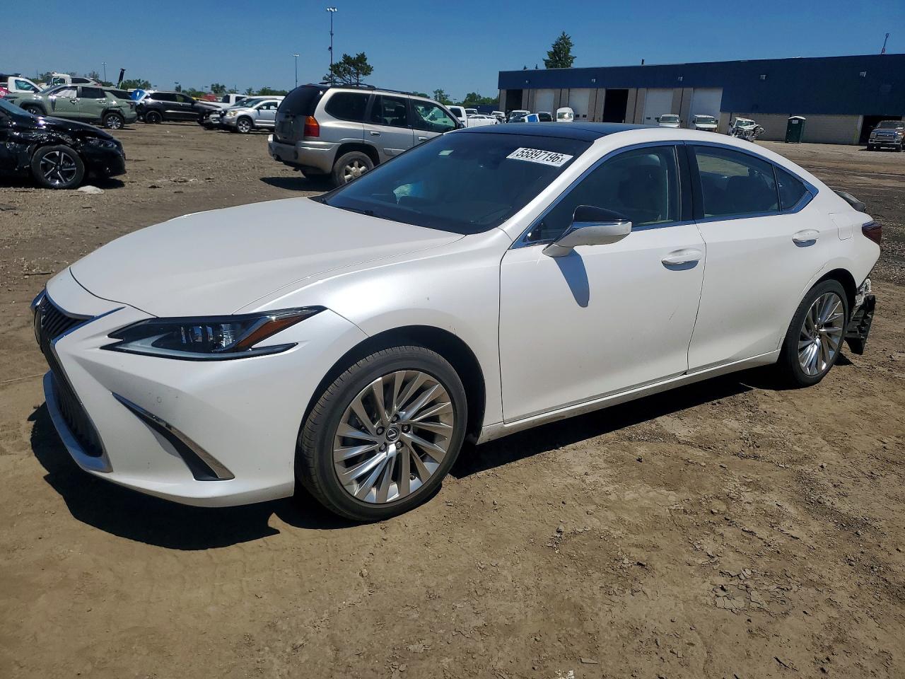 58AEZ1B16LU078176 · 2020 LEXUS ES