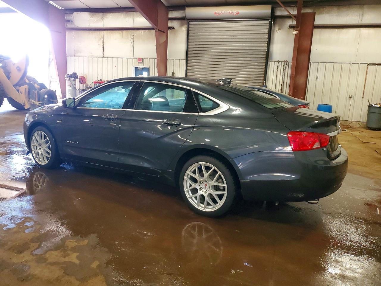 2G11X5S33J9159423 · 2018 CHEVROLET IMPALA · 2/12