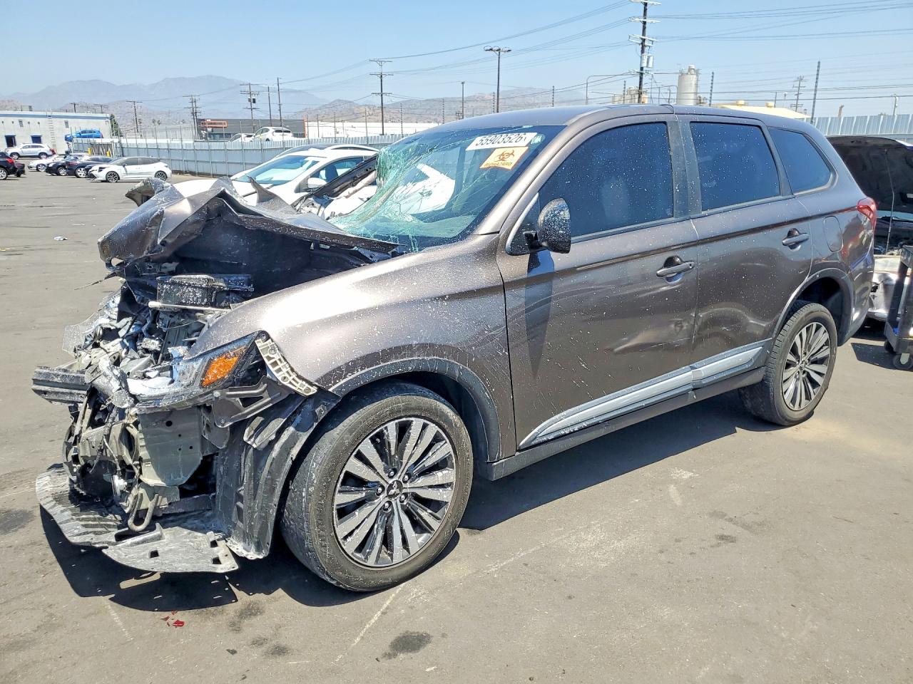 JA4AD2A34LZ014345 · 2020 MITSUBISHI OUTLANDER