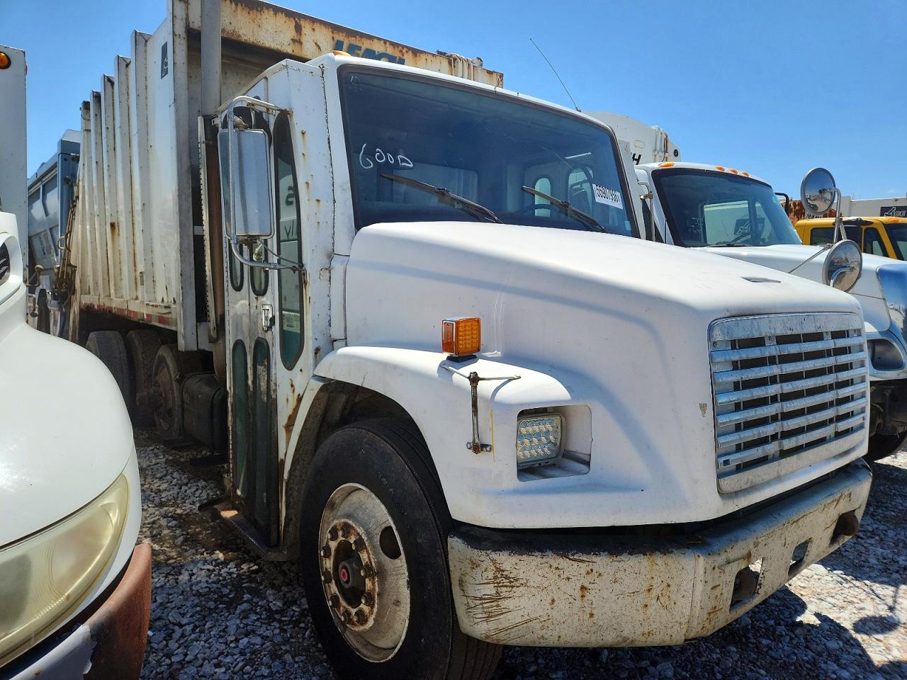 1997 FREIGHTLINER MEDIUM CONVENTIONAL