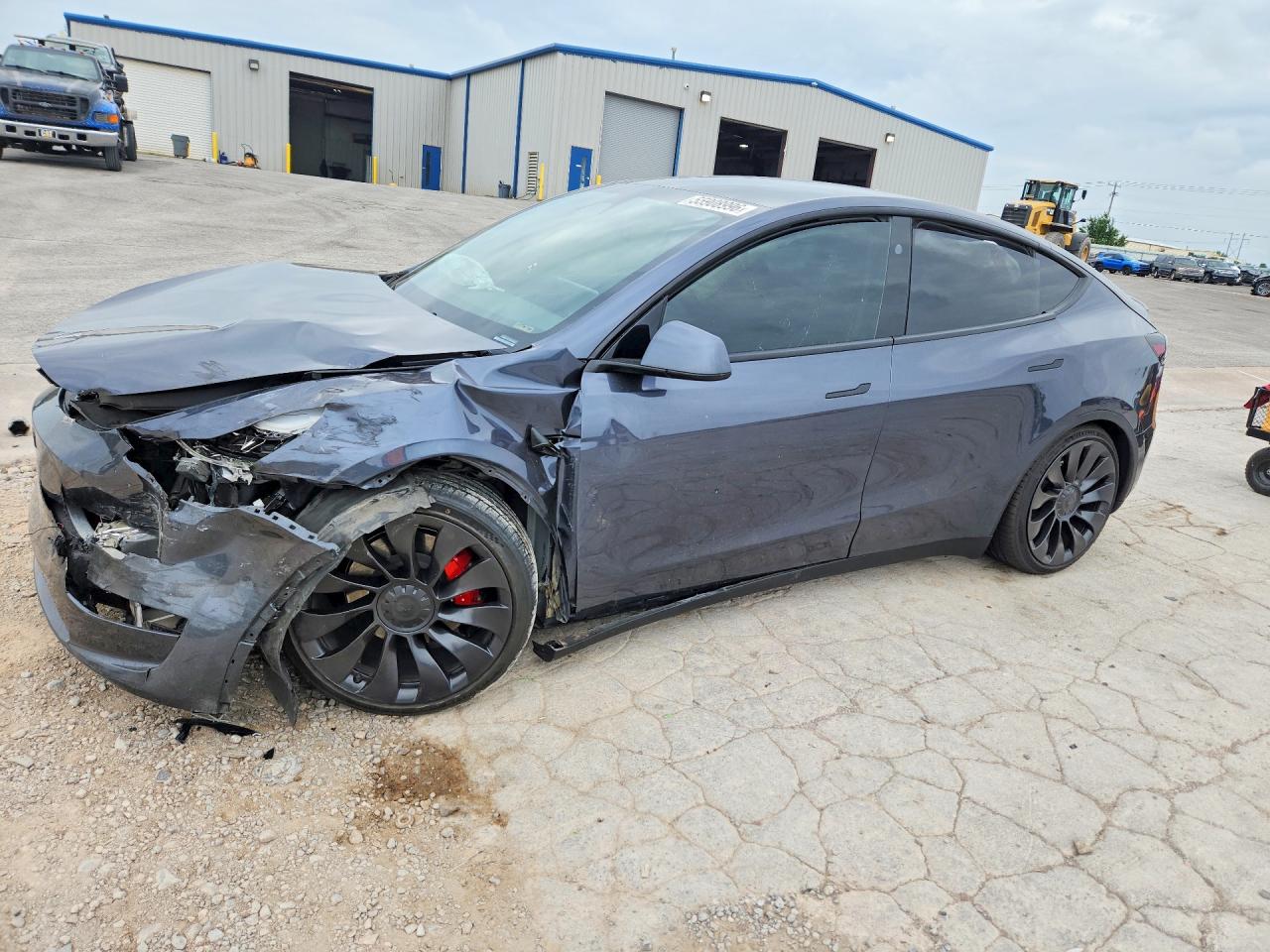 7SAYGDEF2PF813695 · 2023 TESLA MODEL Y