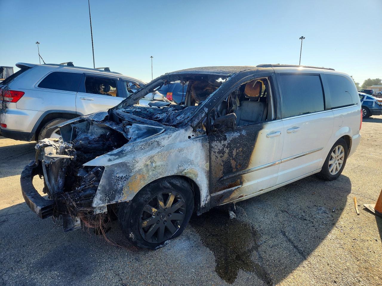 2C4RC1BG1ER426775 · 2014 CHRYSLER TOWN & COUNTRY