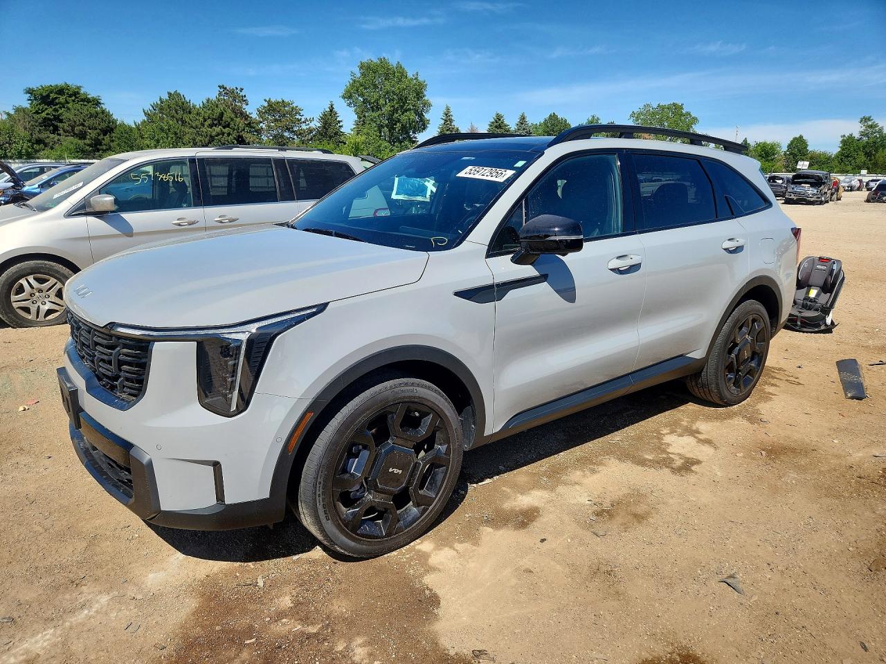 5XYRKDJF1RG256084 · 2024 KIA SORENTO