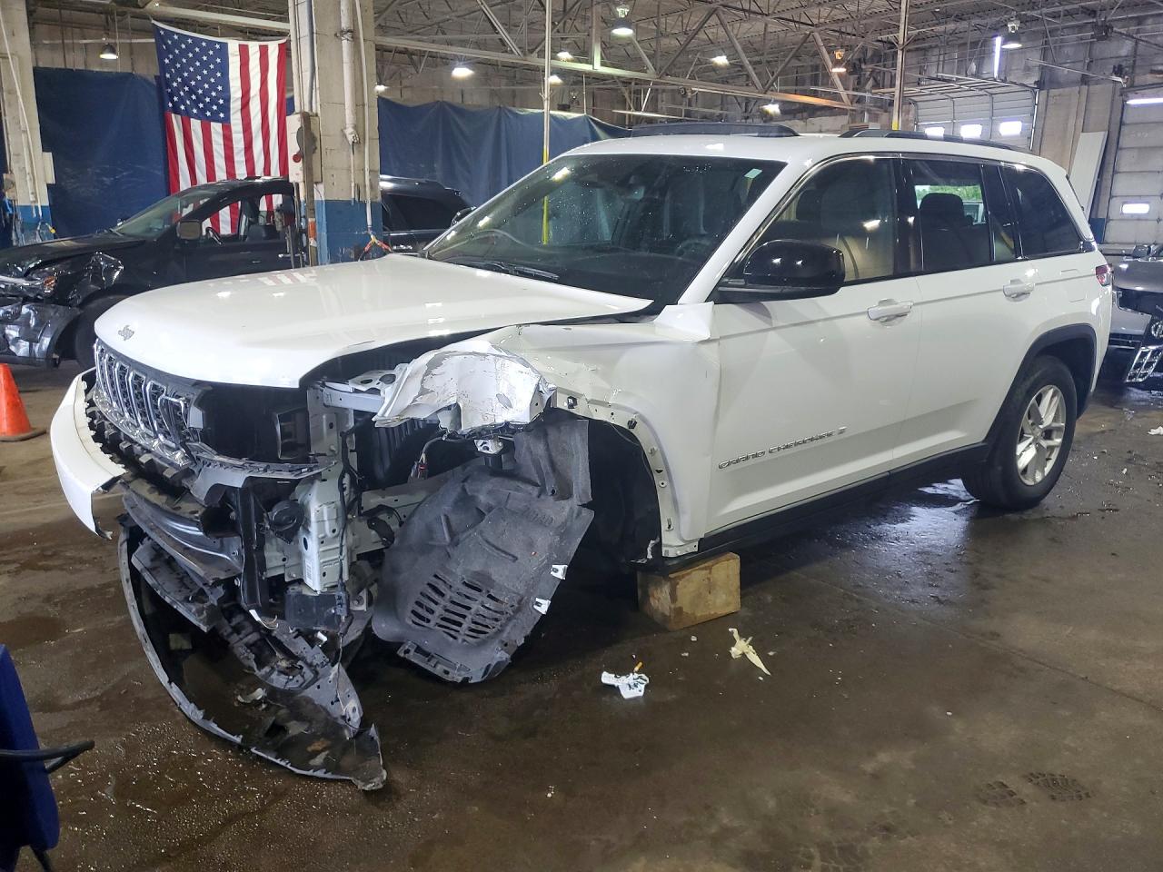 1C4RJHAGXR8571184 · 2024 JEEP GRAND CHEROKEE