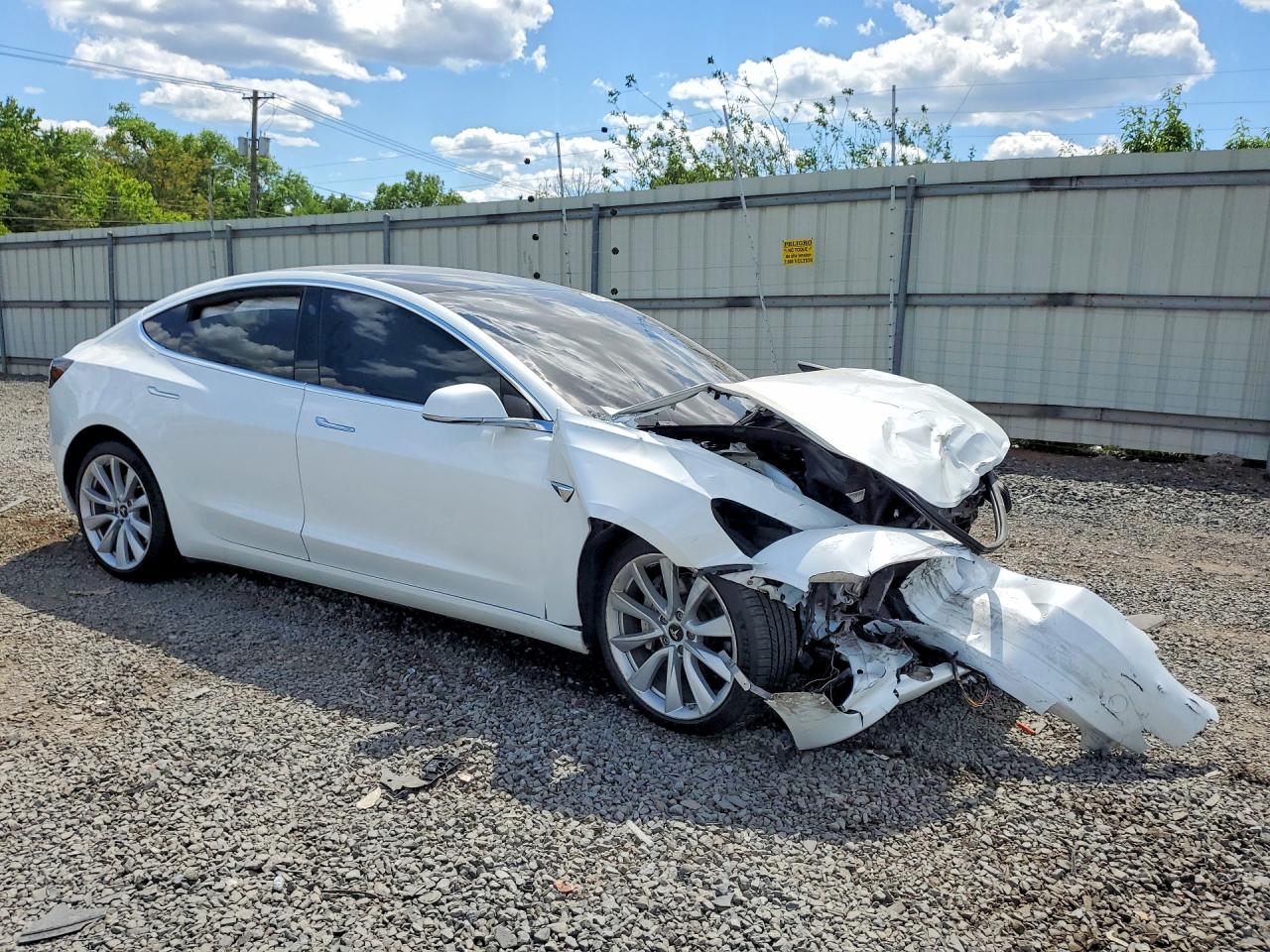 5YJ3E1EB2LF667396 · 2020 TESLA MODEL 3 · 4/12