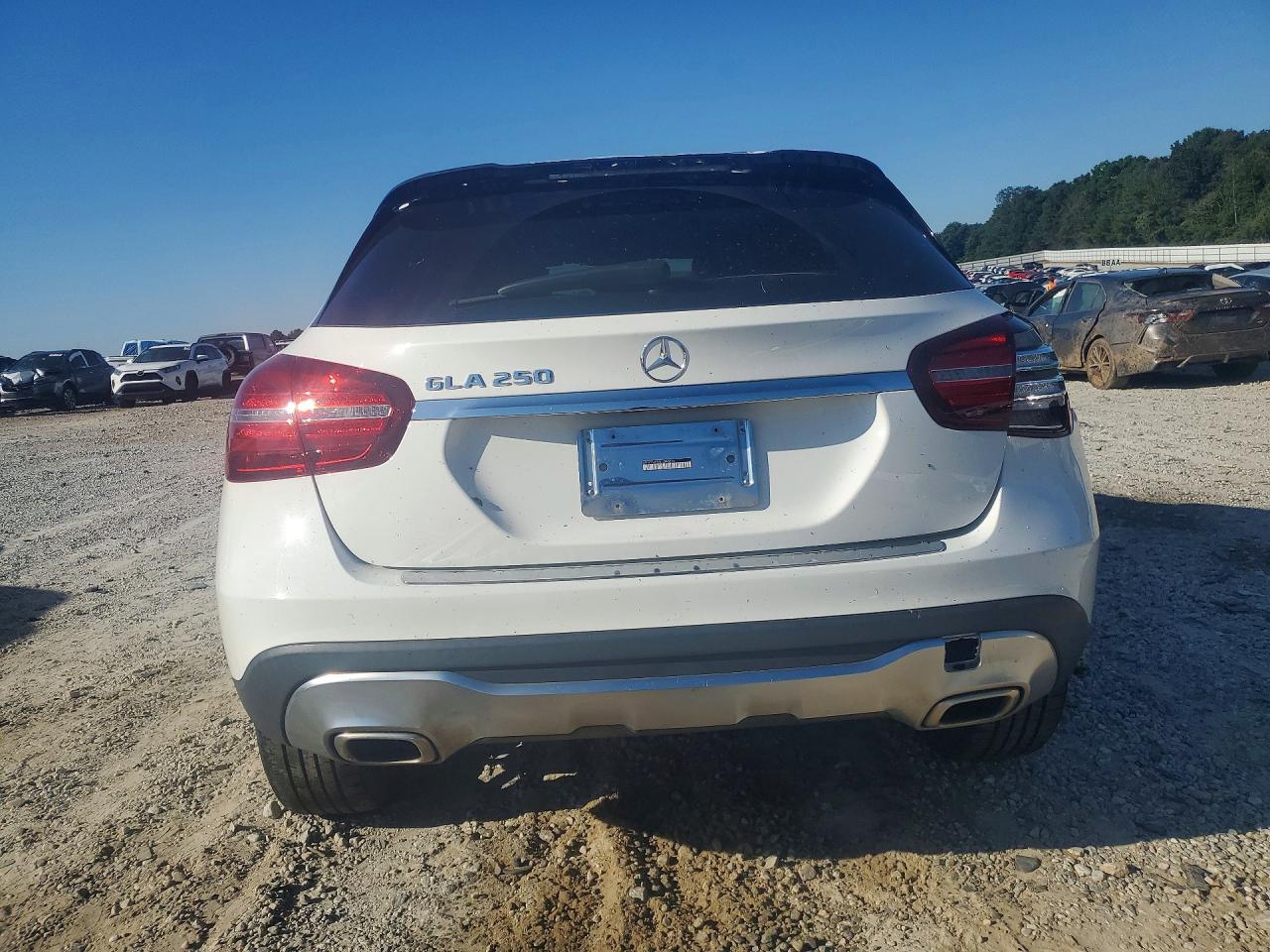 W1NTG4EB3LU040606 · 2020 MERCEDES-BENZ GLA · 6/13