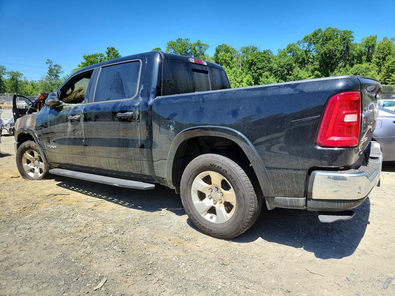 1C6RREFG1SN738952 · 2025 RAM 1500 · 2/12