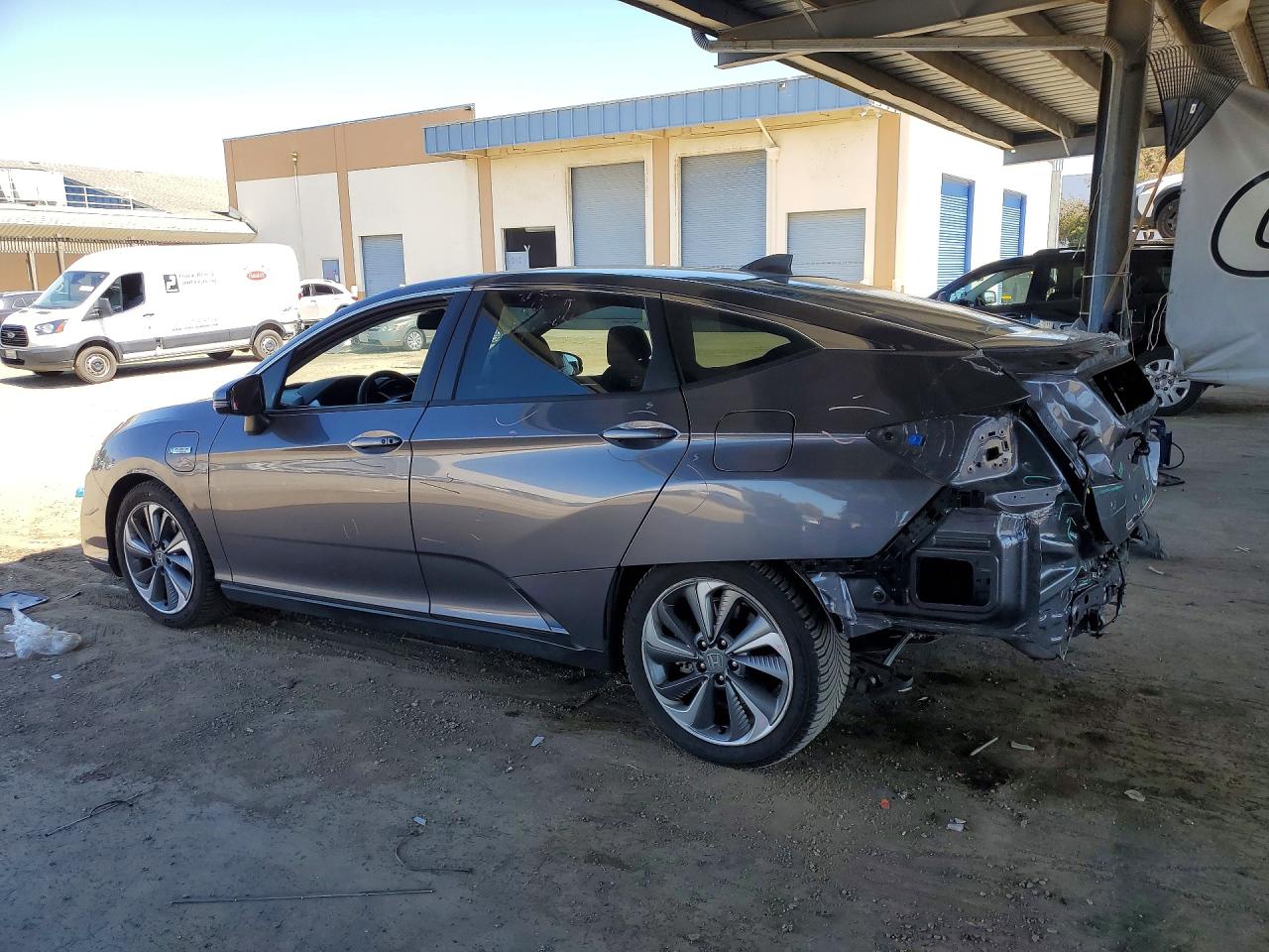 JHMZC5F18JC009233 · 2018 HONDA CLARITY · 2/12