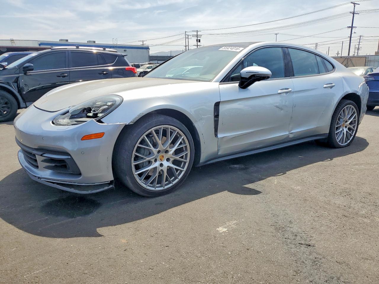 WP0AB2A71HL121703 · 2017 PORSCHE PANAMERA