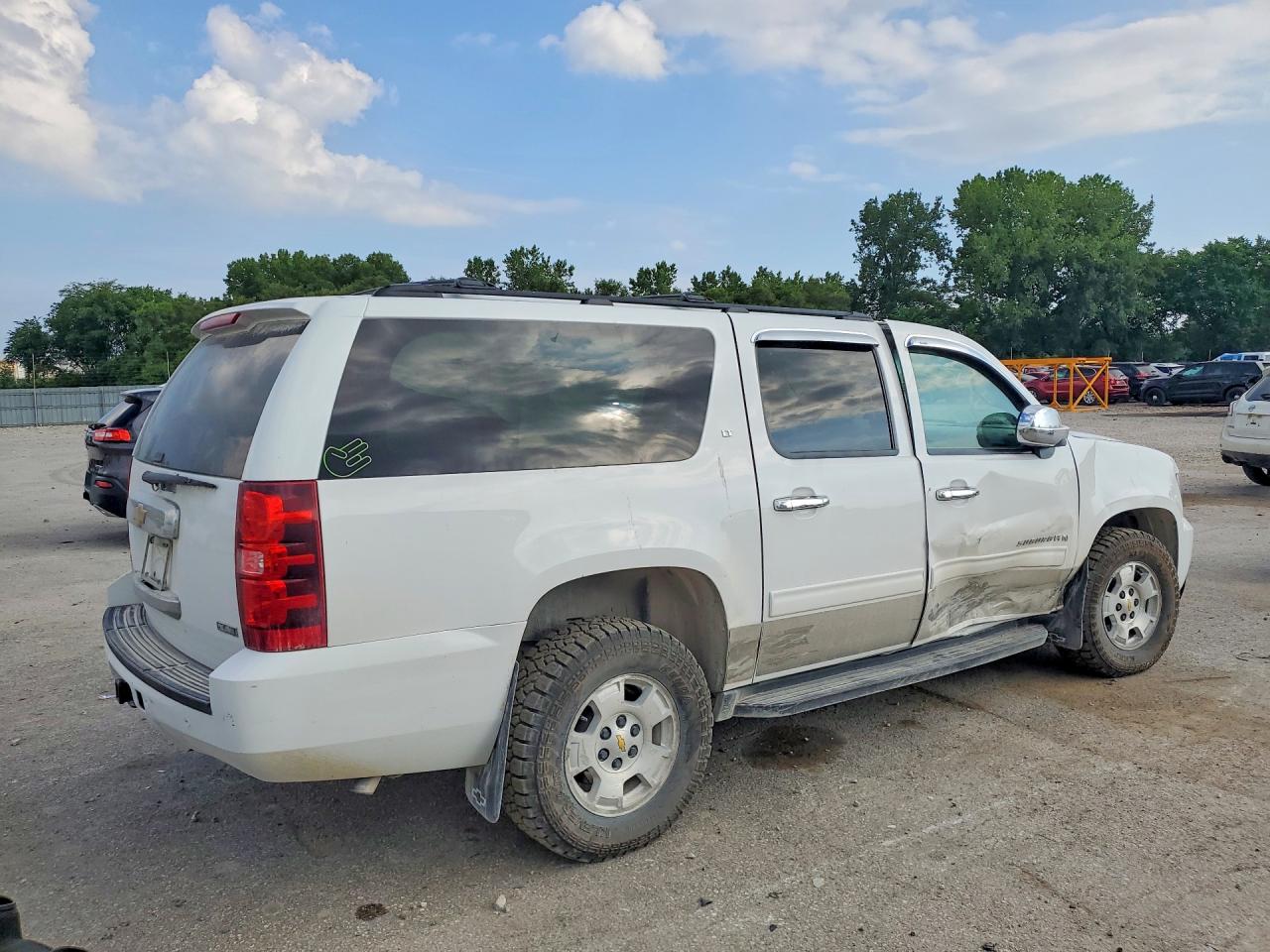 1GNSKJE72CR202053 · 2012 CHEVROLET SUBURBAN · 3/13