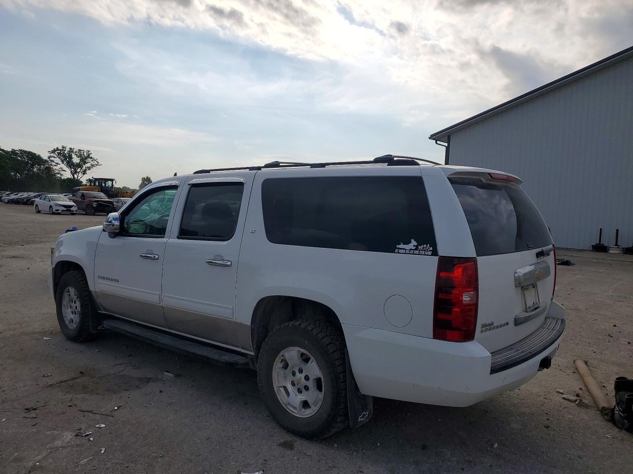 1GNSKJE72CR202053 · 2012 CHEVROLET SUBURBAN · 2/13