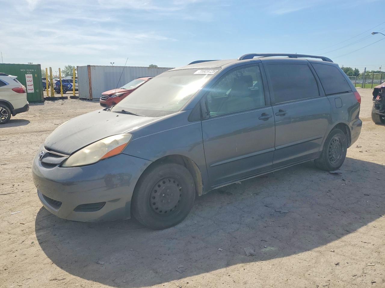5TDZK23C57S004667 · 2007 TOYOTA SIENNA