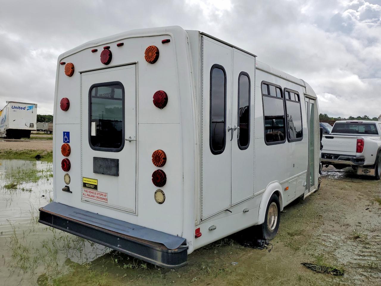 1FDEE4FL9EDA66011 · 2014 FORD ECONOLINE · 3/13