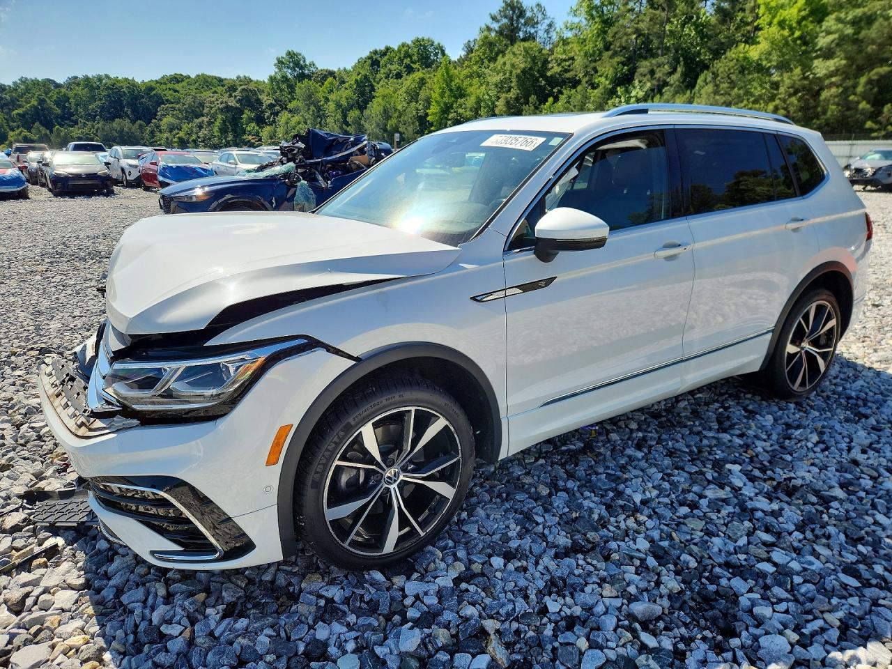 3VV4B7AX6NM172135 · 2022 VOLKSWAGEN TIGUAN