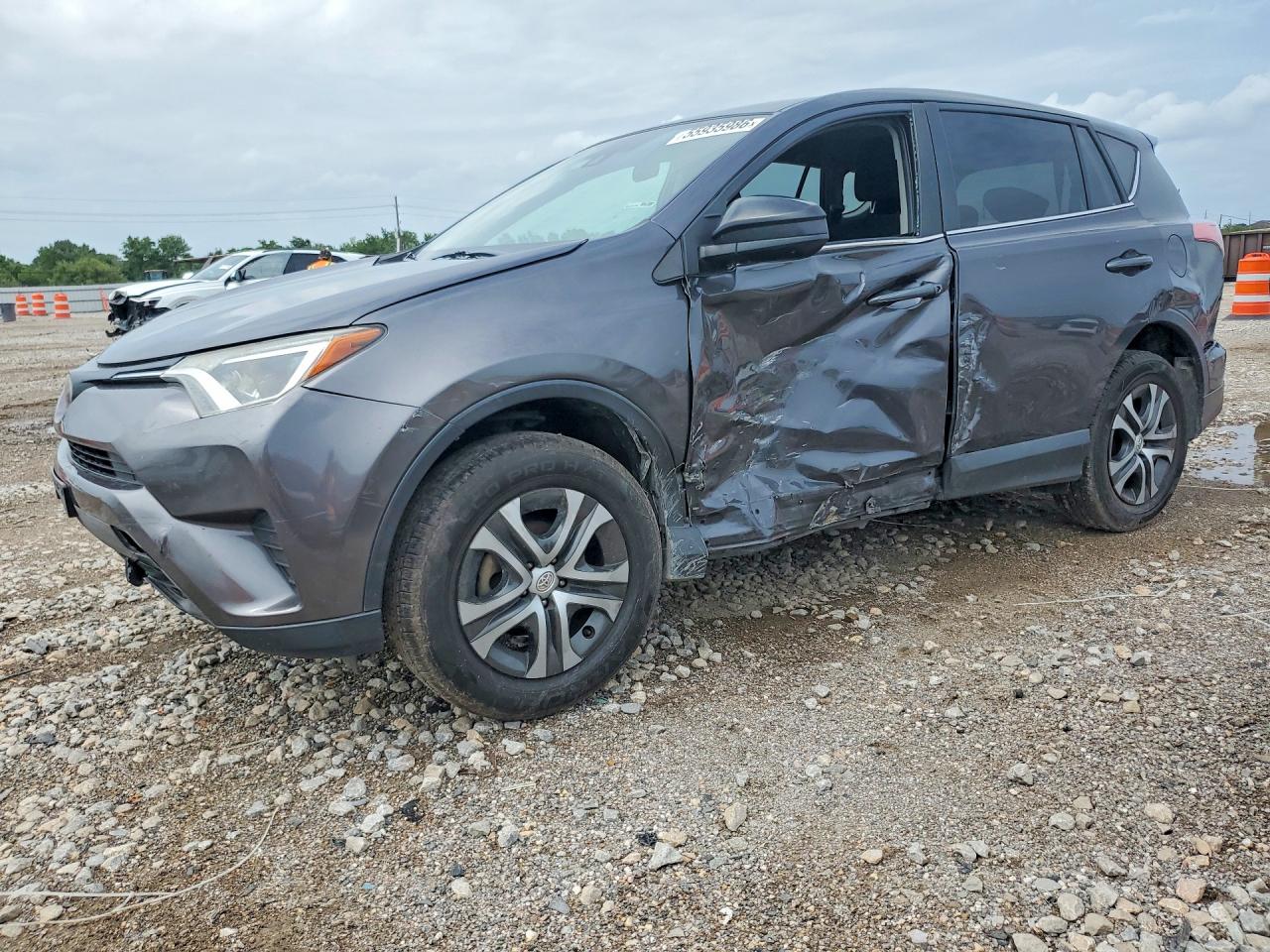 2T3ZFREV6JW415920 · 2018 TOYOTA RAV4