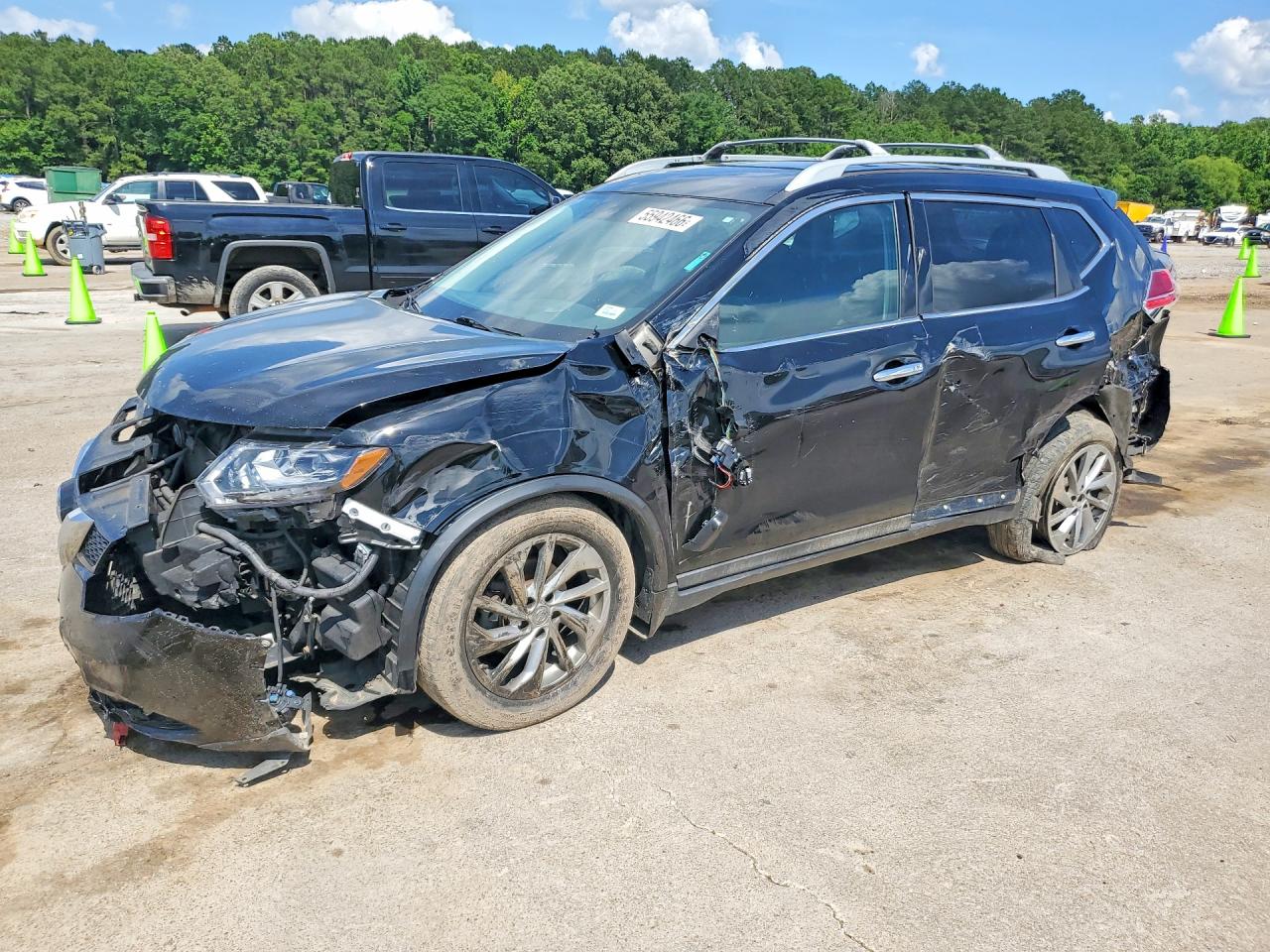 2015 NISSAN ROGUE