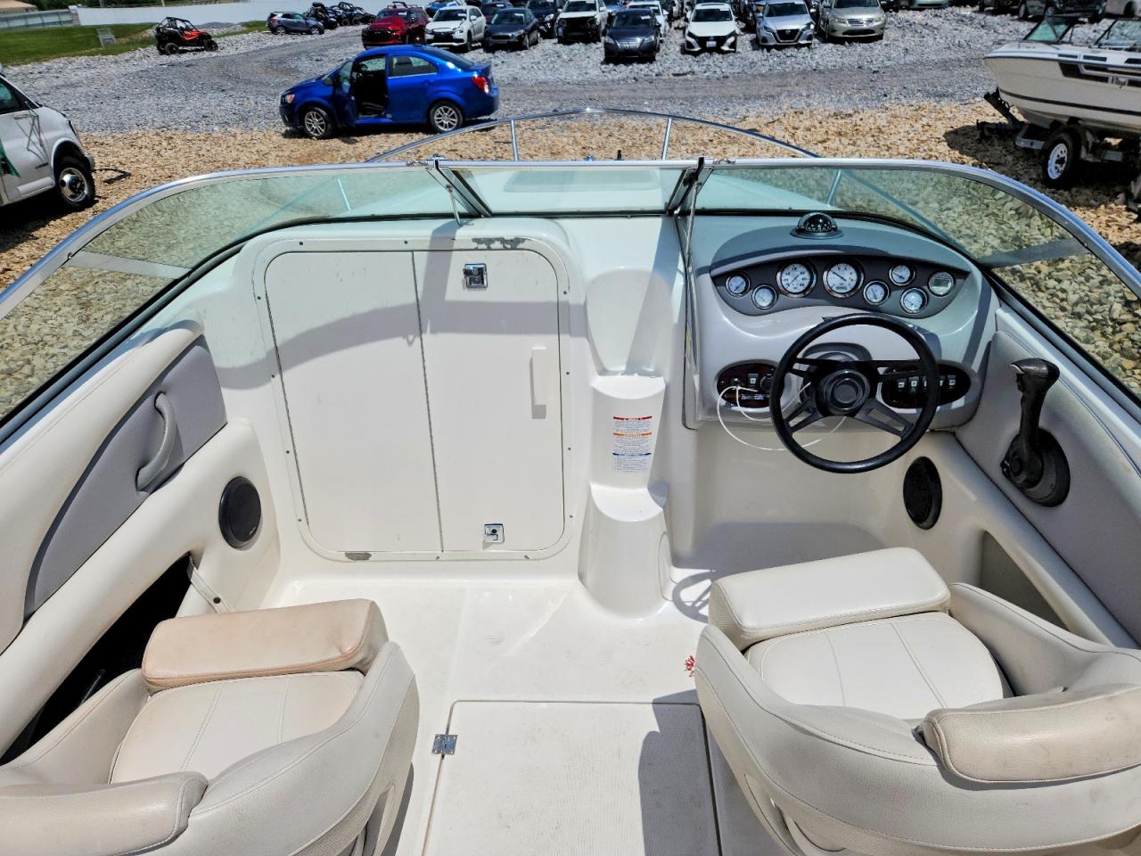 FGB42216E404 · 2004 CHAPARRAL BOAT · 5/10