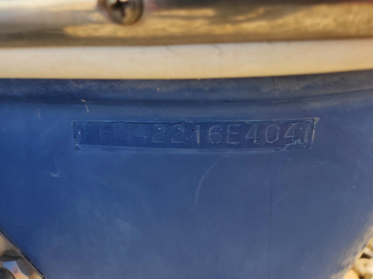 FGB42216E404 · 2004 CHAPARRAL BOAT · 10/10