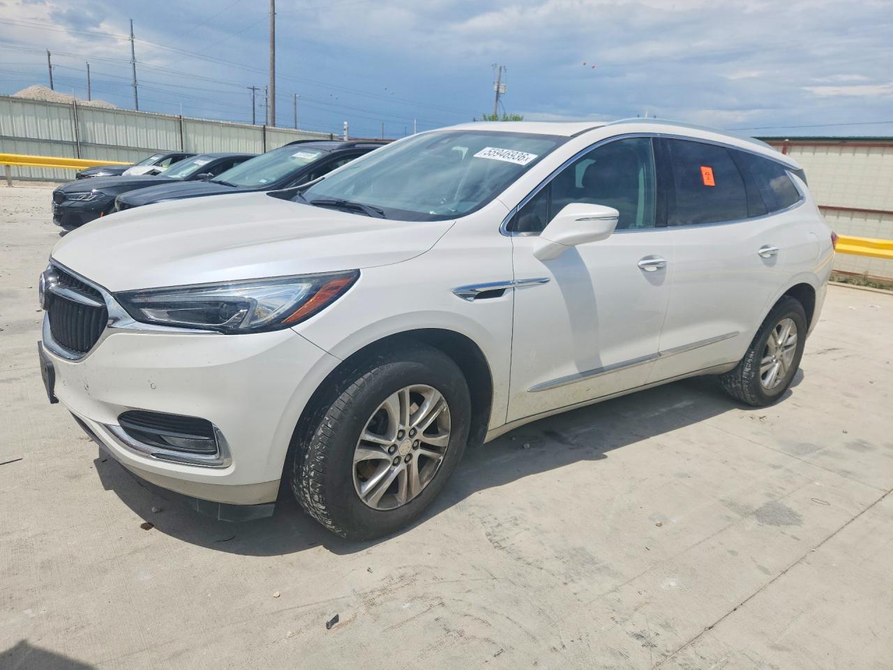 5GAEVBKW1JJ164049 · 2018 BUICK ENCLAVE