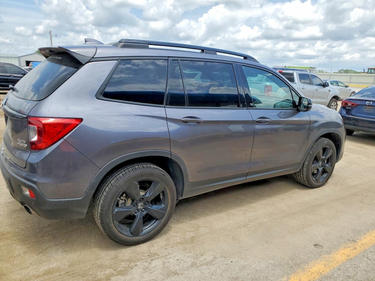 5FNYF8H0XMB024706 · 2021 HONDA PASSPORT · 3/12